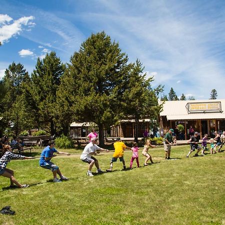 Bend-Sunriver Camping Resort 24 Ft. Yurt 16 Exterior photo