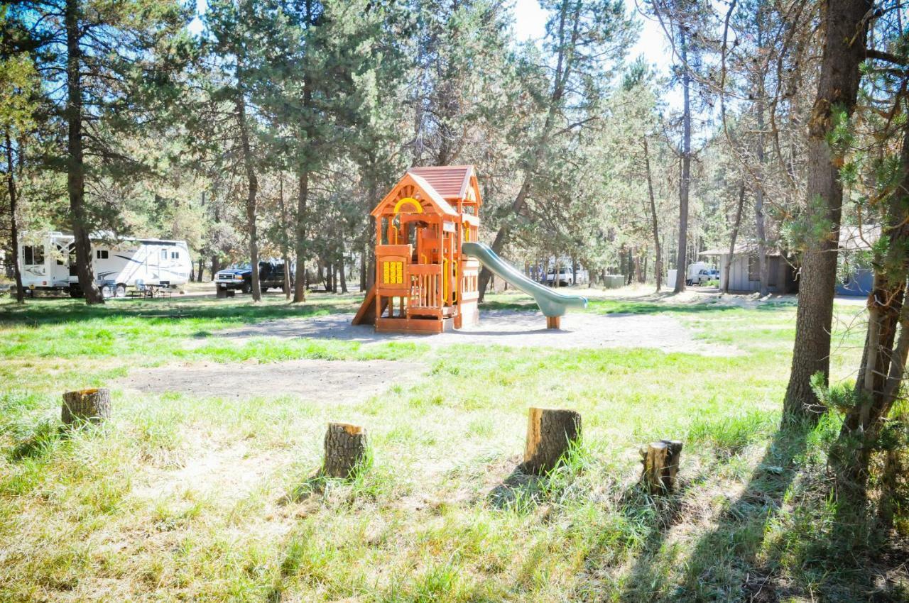 Bend-Sunriver Camping Resort 24 Ft. Yurt 16 Exterior photo